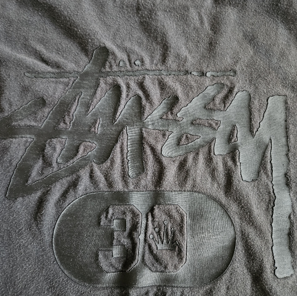 Stussy 30th Anniv Black on Black Embossed Logo - Picture 3 of 7